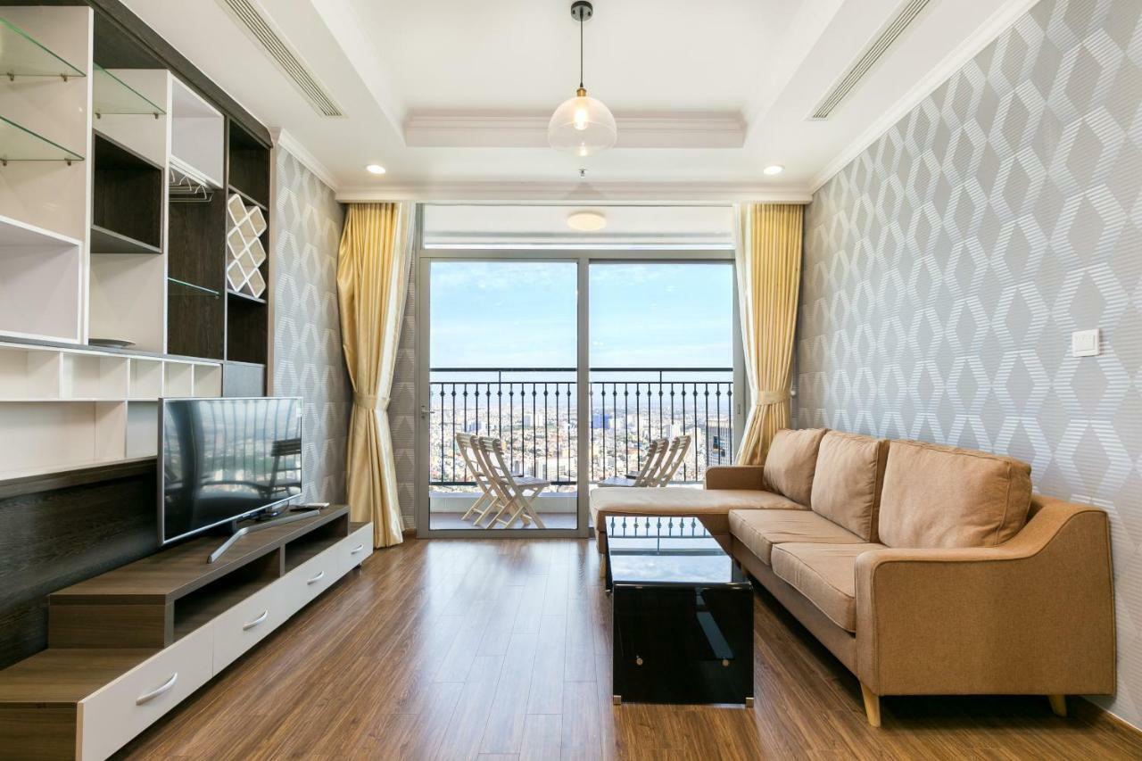 Homes By Christine - Vinhomes Central Park Ho Chi Minh City Exterior photo